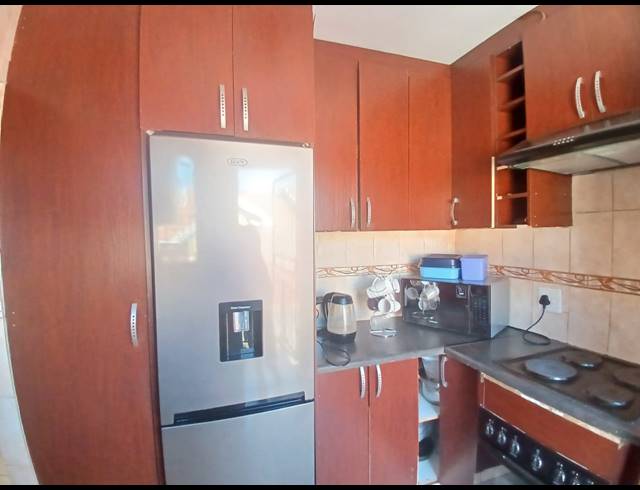 3 BEDROOM HOUSE FOR SALE IN TLHABANE WEST